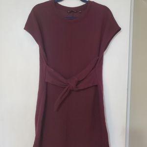 Athleta Travel Dress with Hidden Belt Pocket